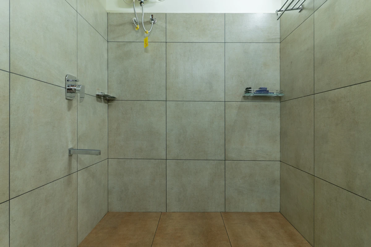 Deluxe Bathroom in Mountain Residence Deluxe bathroom with modern fittings at Mountain Residence,boche 1000 acre a luxury resort in Wayanad Kerala